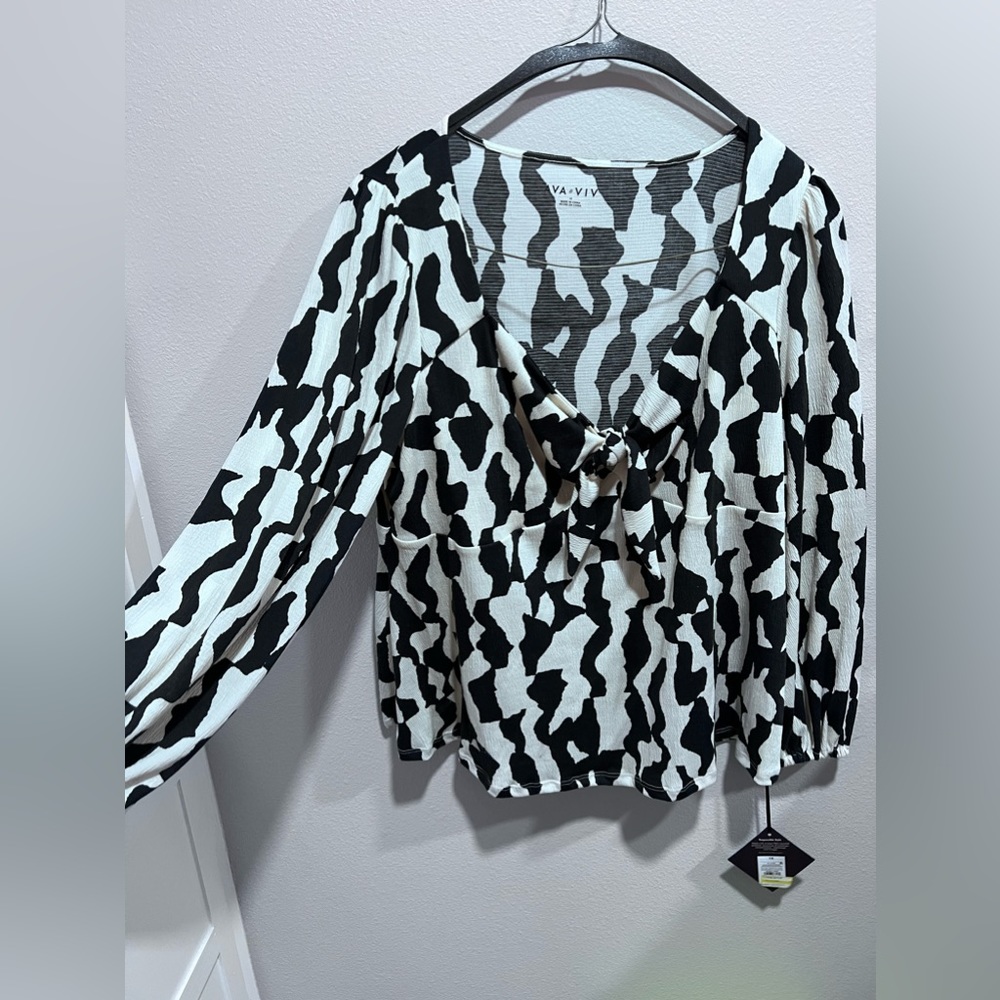 Ava & Viv Blouse